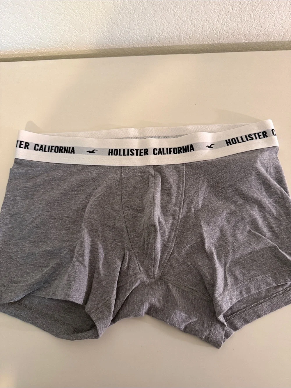 NWOT Hollister Grey Men’s Boxer Briefs with White Branded Waistband